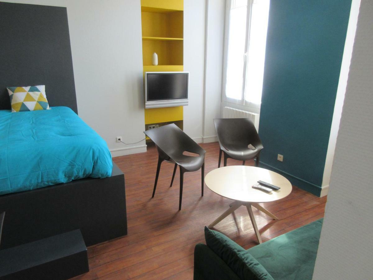 Preference - Hypercentre Avec Parking Prive Gratuit Et Lit Queen Size Leilighet Poitiers Eksteriør bilde